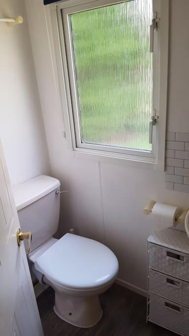 3 Bedroom Caravan With On-Site Pool, Island View 6 Shanklin Eksteriør billede